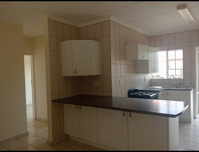 2 BEDROOM FLAT FOR SALE IN COMET
